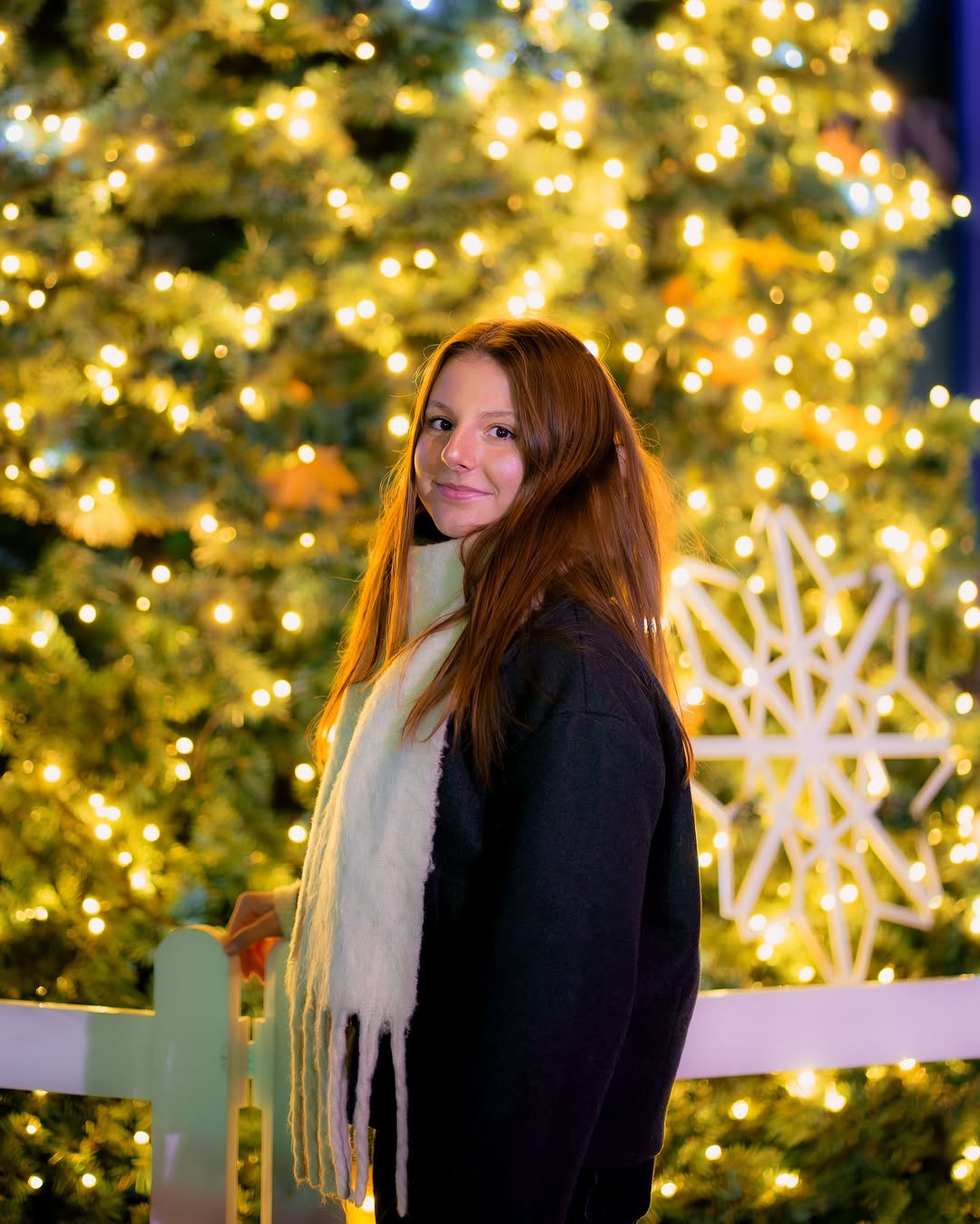 La saison des photos de Noël est lancée !! ☃️

Tu veux toi aussi ta séance photos de Noël ? Envoie-moi un message pour r