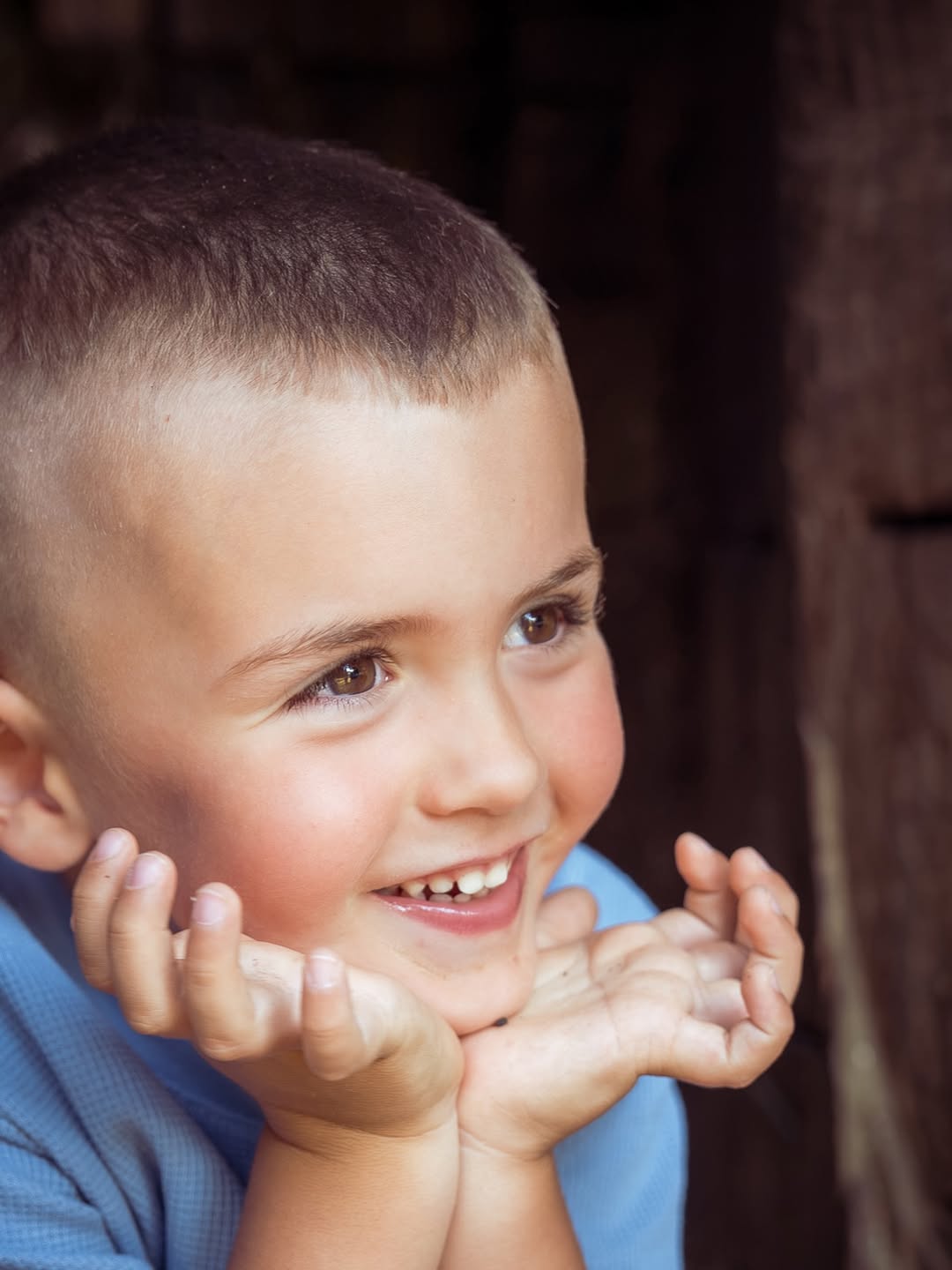 Ce petit regard, cette petite personnalité… 🤍
Ils grandissent si vite. Alors, prendre le temps d’immortaliser qui ils