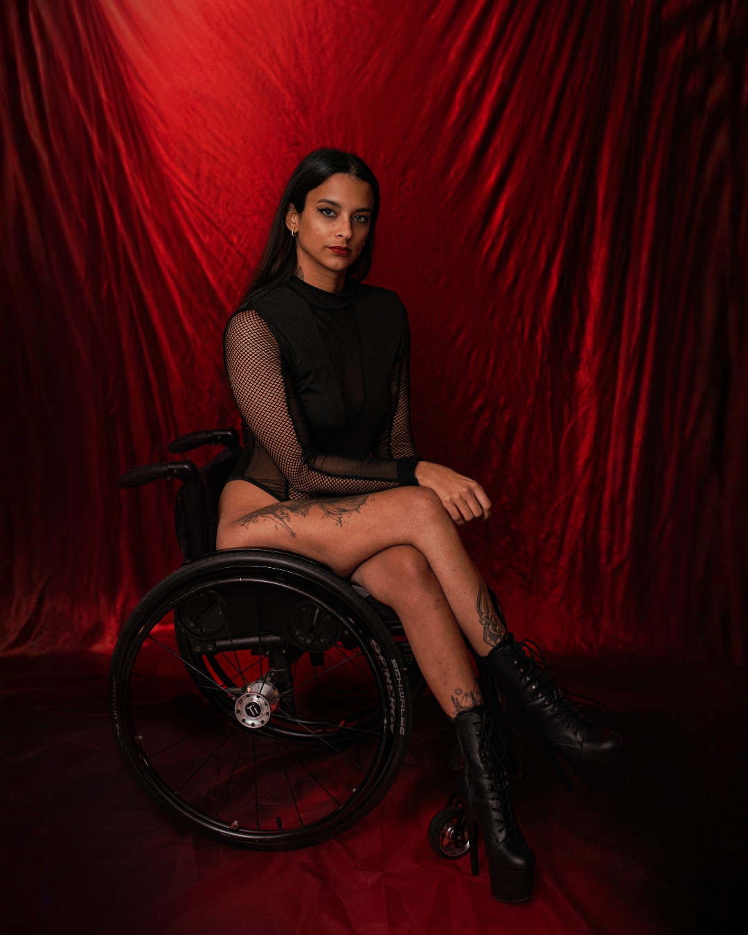 Entre self-love et puissance féminine ♥️
1, 2, 3, 4, 5, 6, 7 ou 8 ?

J'adore l'énergie qui ressort de ce shooting avec S