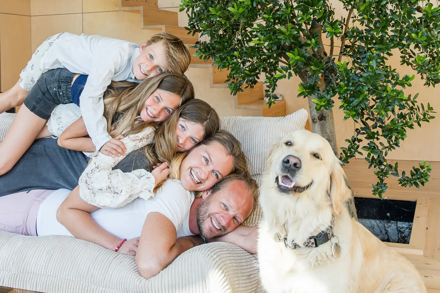 Un joli shooting famille pour débuter ce week-end ☀️

Mettre du mouvement, de l'énergie, des éclats de rire et une bonne