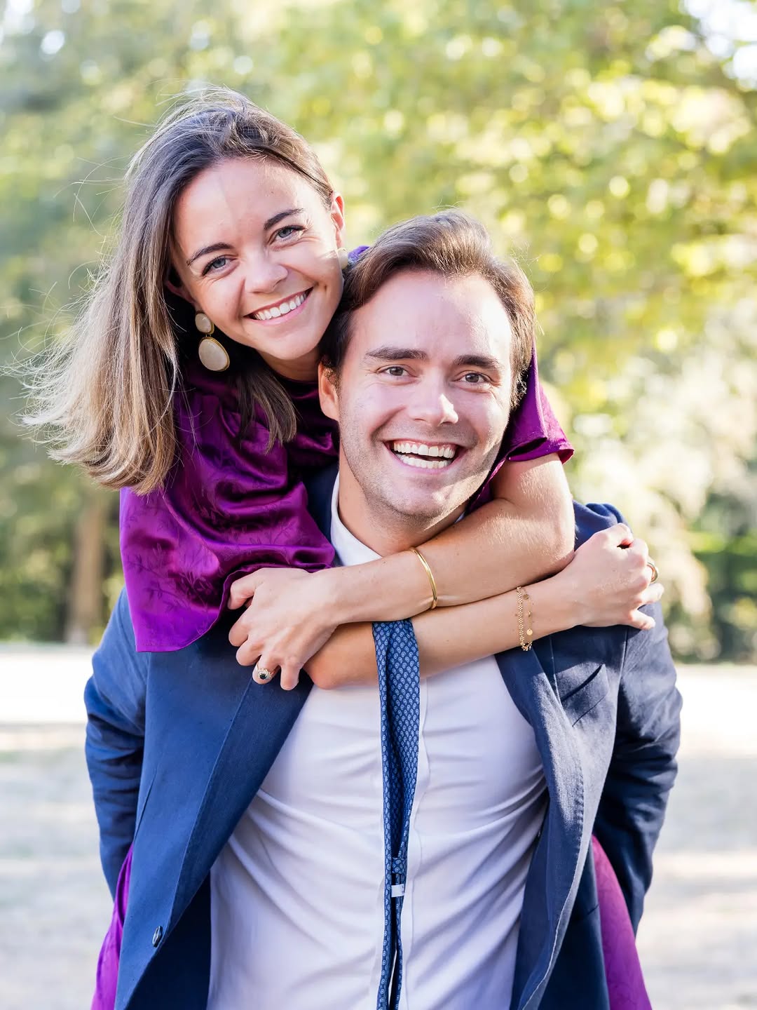 Un joli couple photographié lors d'un mariage  que j’aurai le plaisir de retrouver l’année prochaine pour leur mariage e