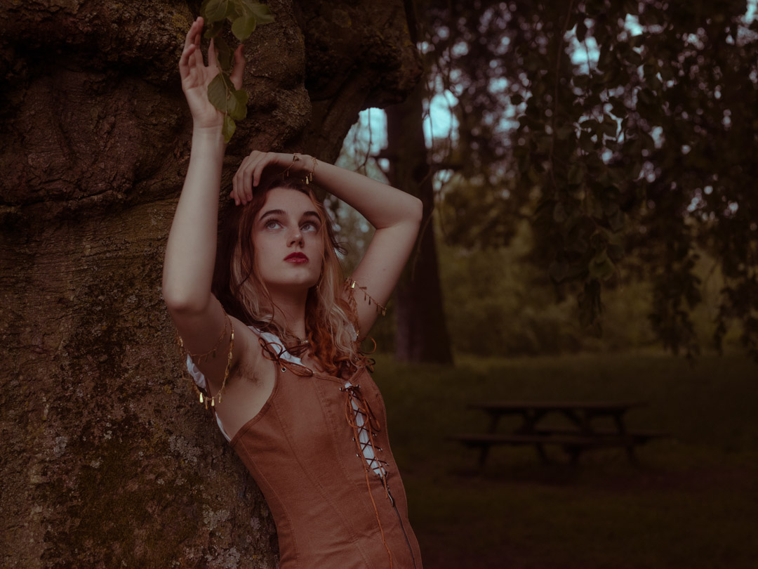 Behindmud — Outdoor Portrait Photography